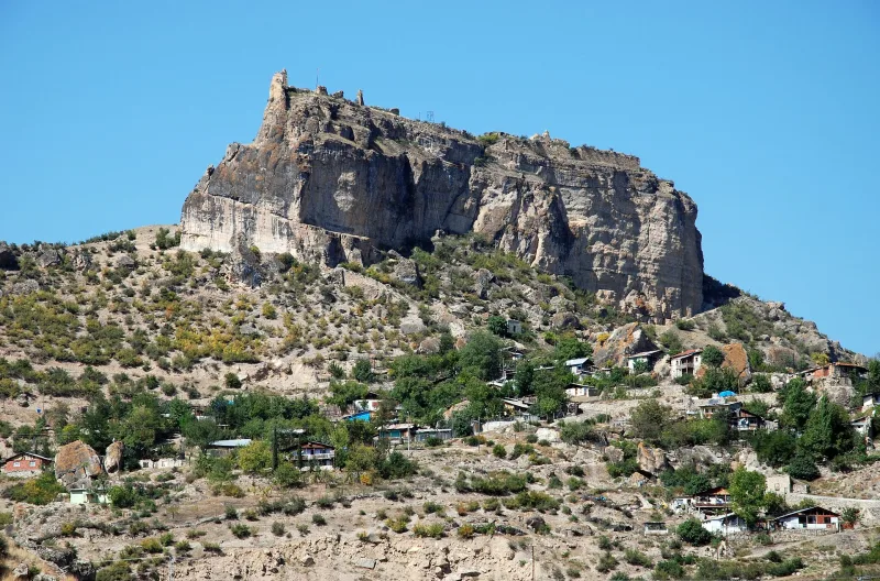 Ardanuç (Ardanuç Kalesi): la fortaleza de Klarjeti en Artvin