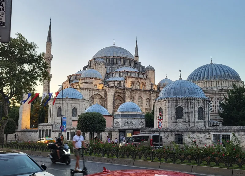 Mešita Nasrullah (Nasrullah Camii) v Kastamonu – sprievodca