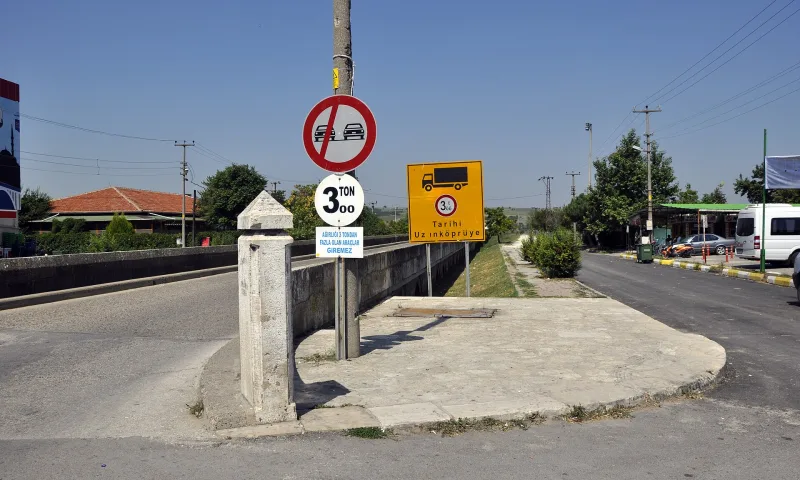 The Uzunköprü Bridge is the longest stone bridge in Turkey