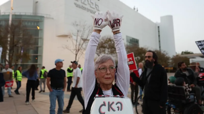 A group of Israelis held an anti-war protest in Tel Aviv