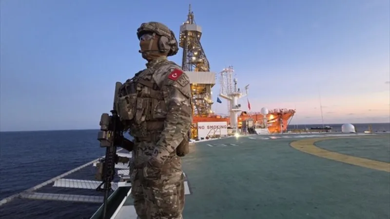Mehmetçik continues to provide escort and patrol support to Turkish ships in Somalia