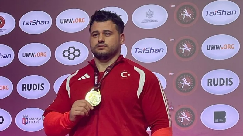 Taha Akgül hizo un balance del Campeonato Europeo de Lucha