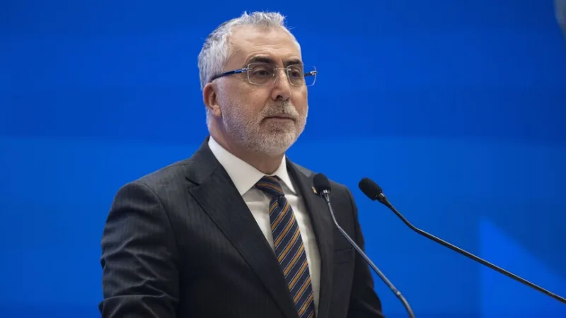 Arbeits- und Sozialminister Şıkhan: Wir werden unseren berufstätigen Müttern weiterhin zur Seite stehen
