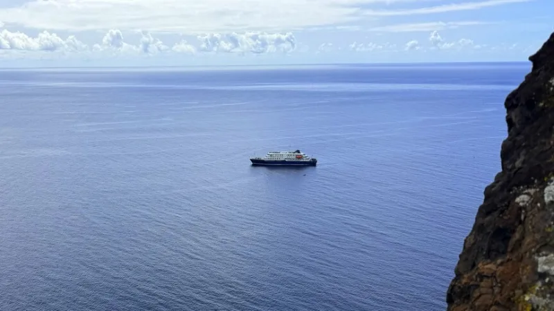 A Espanha vai evacuar os passageiros do navio com casos de hantavírus, mantendo-os em quarentena
