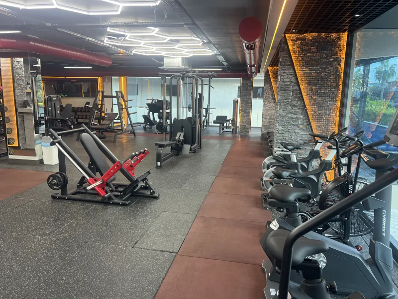 Black Bull Pro GYM — Tělocvična v Alanyi: Online objednávka, ceny a recenze